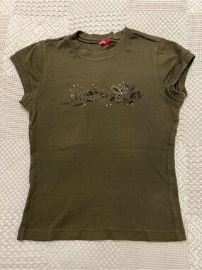 TNA Olive Green Short-Sleeve Graphic Tee shirt size M